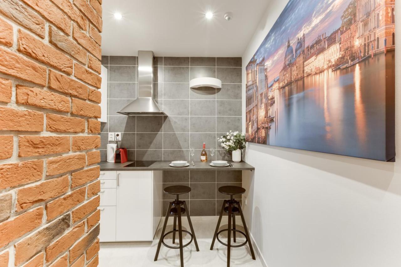 Dream Apt Prague Apartment Bagian luar foto