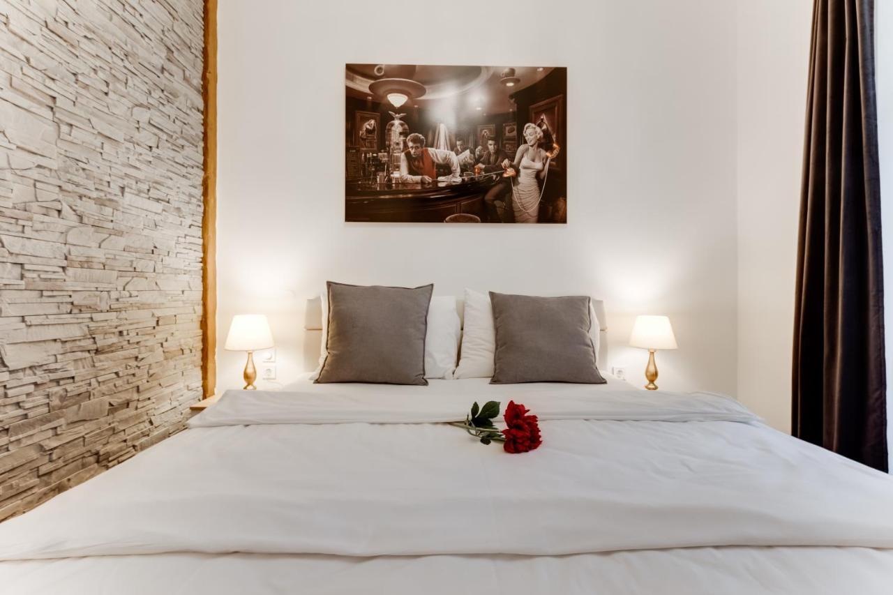 Dream Apt Prague Apartment Bagian luar foto